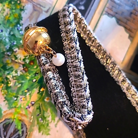 Masquerade Venezian Jester Black,Gold White Crack Grain Style Full Face Mask. - Picture 7 of 12